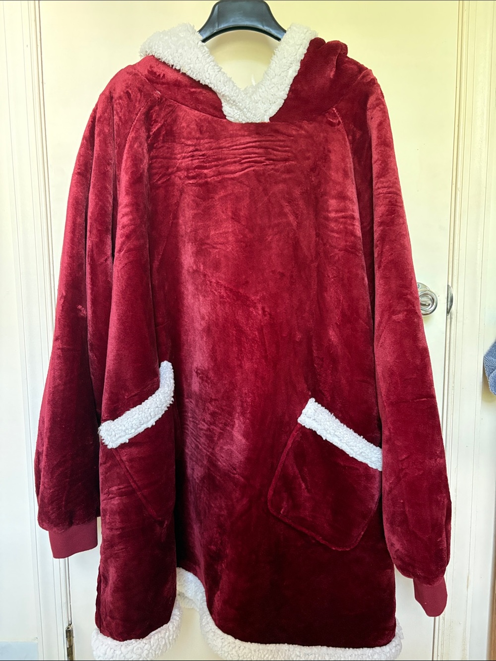 Like New Standard Size Bedsure Blanket Hoodie in Burgundy